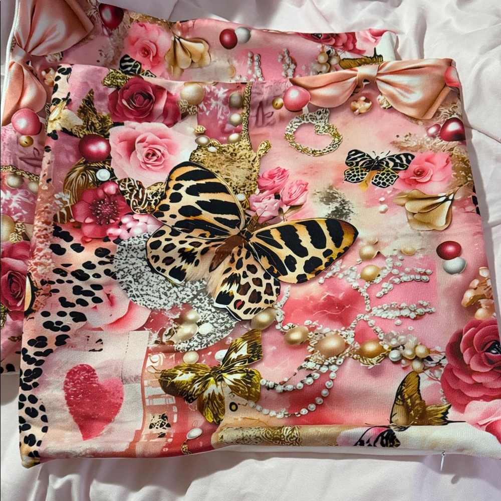 Pillow Covers. For 18x18 pillow inserts. NWOT